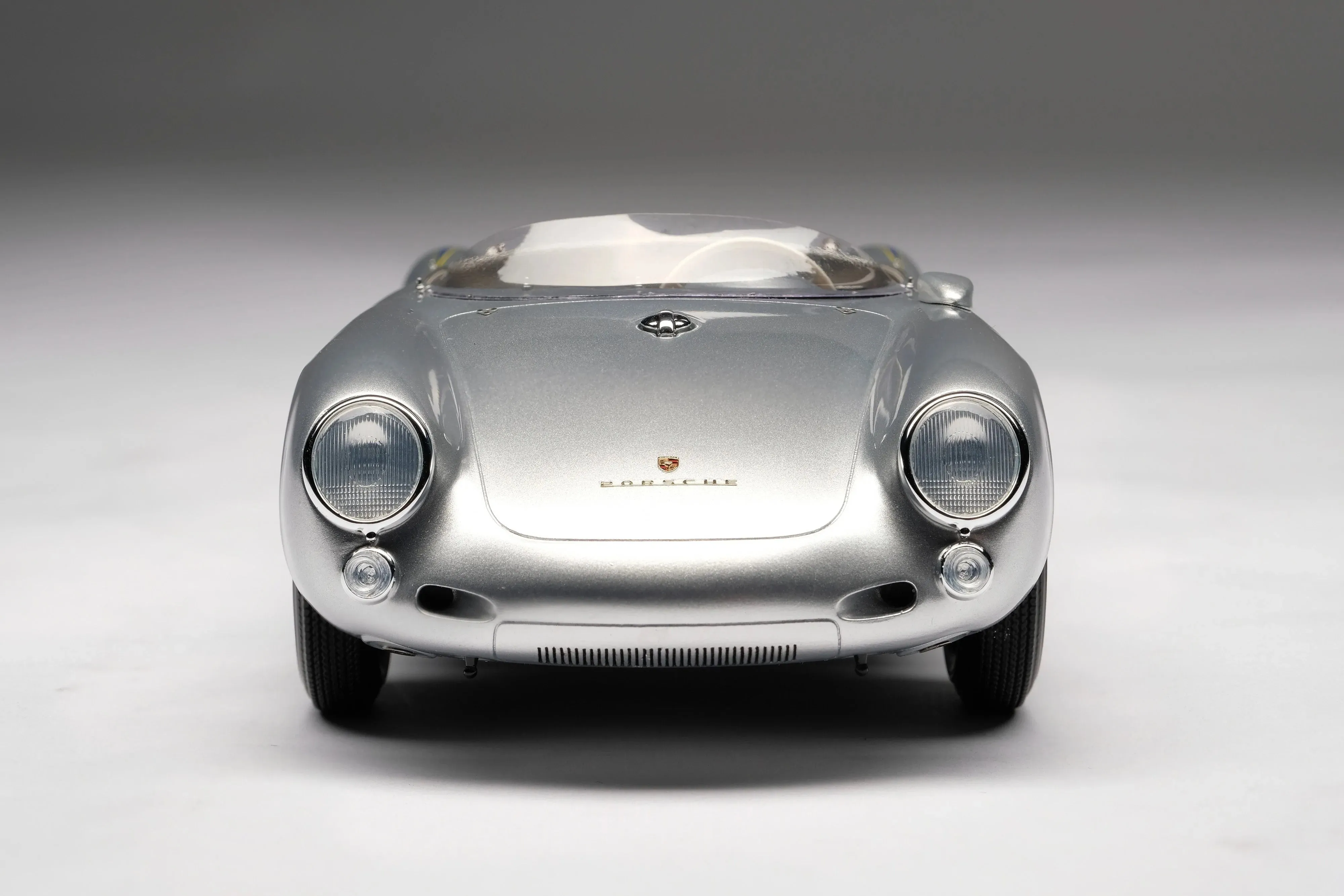 Amalgam Collection Porsche 550 RS Spyder 1:18 Scale Model Car