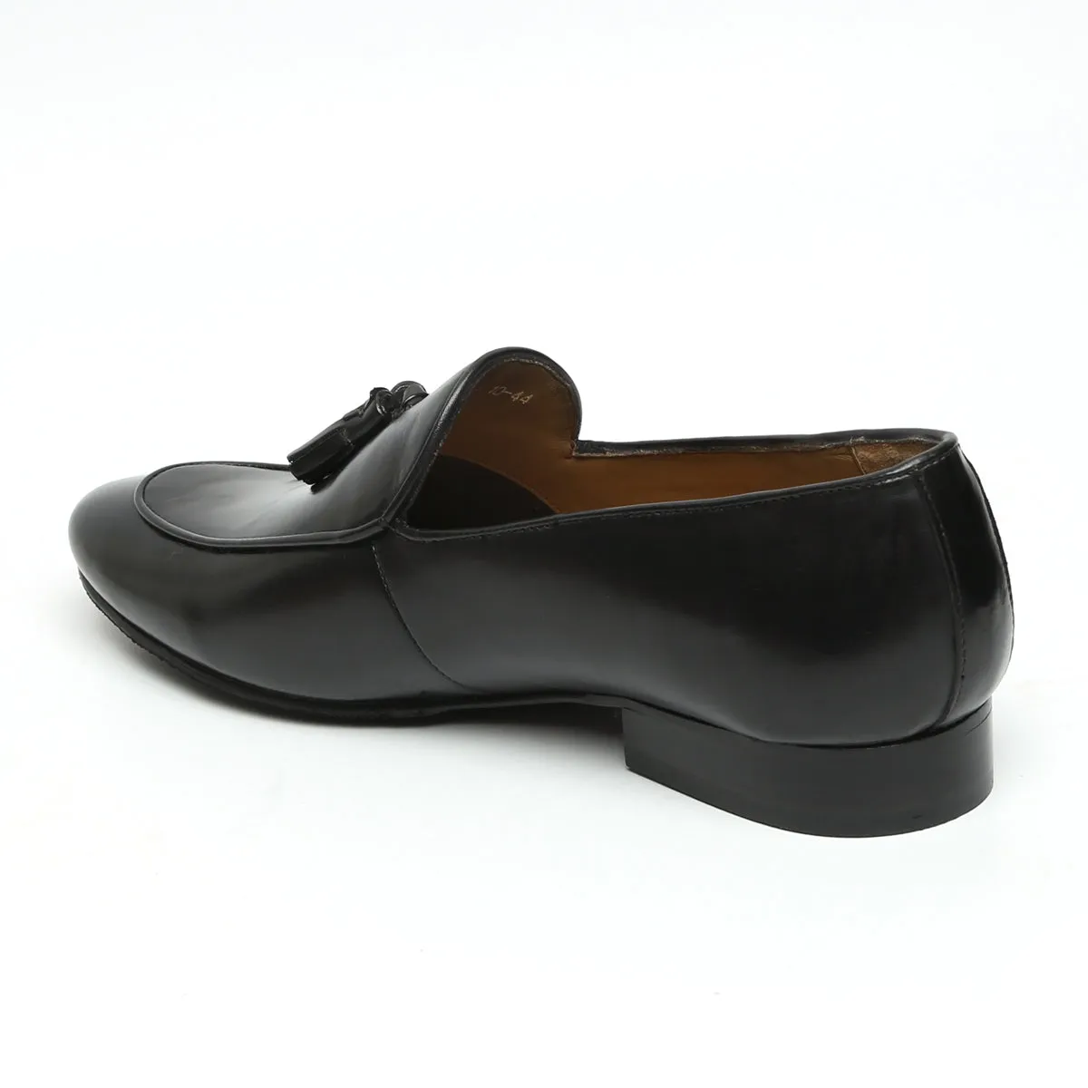 Black Leather Apron Toe Tassel Slip-On Shoes