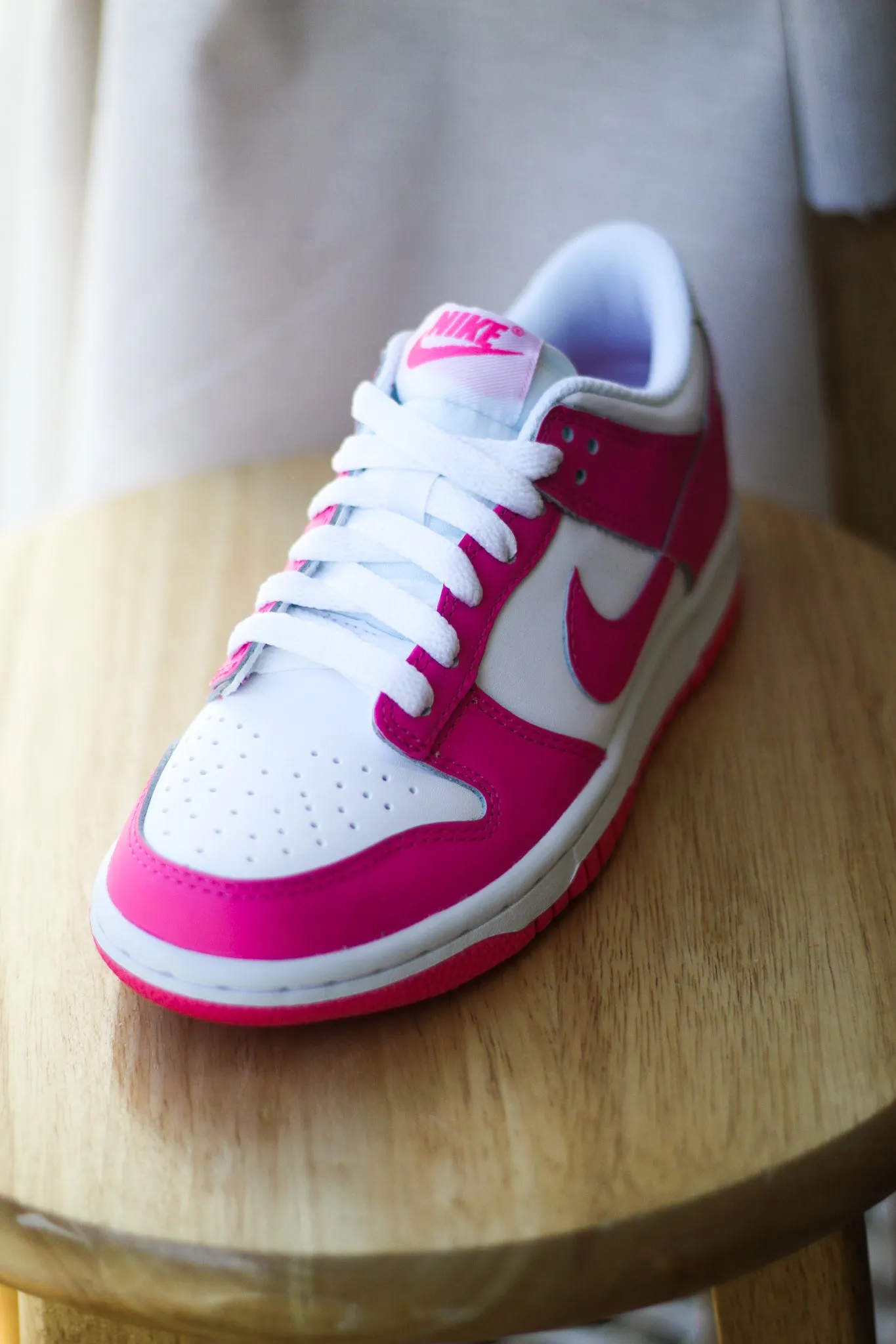 DUNK LOW (GS) "LASER FUSCHIA"