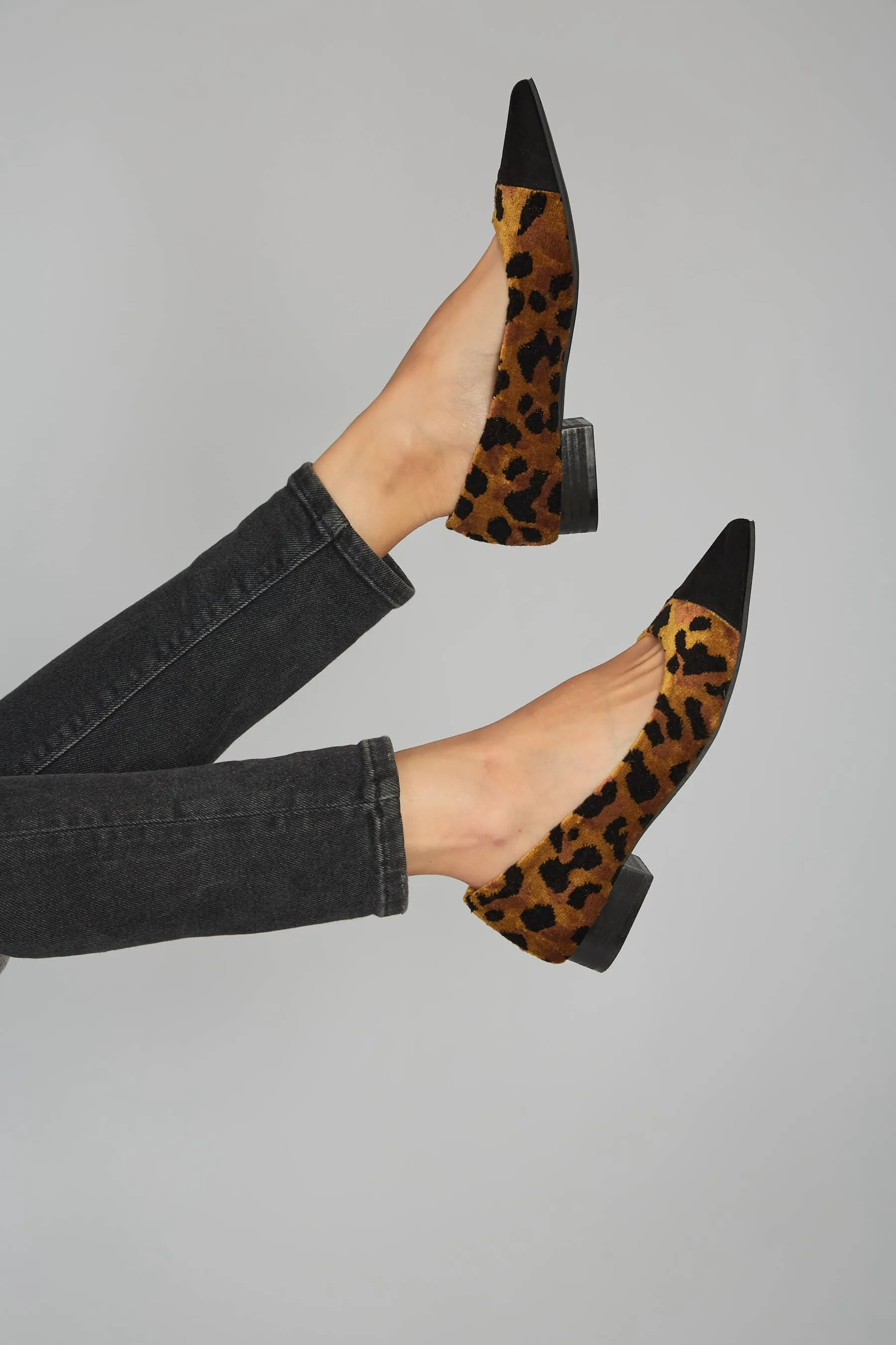 Ferox Vegan Suede Ballerinas | Leopard Print