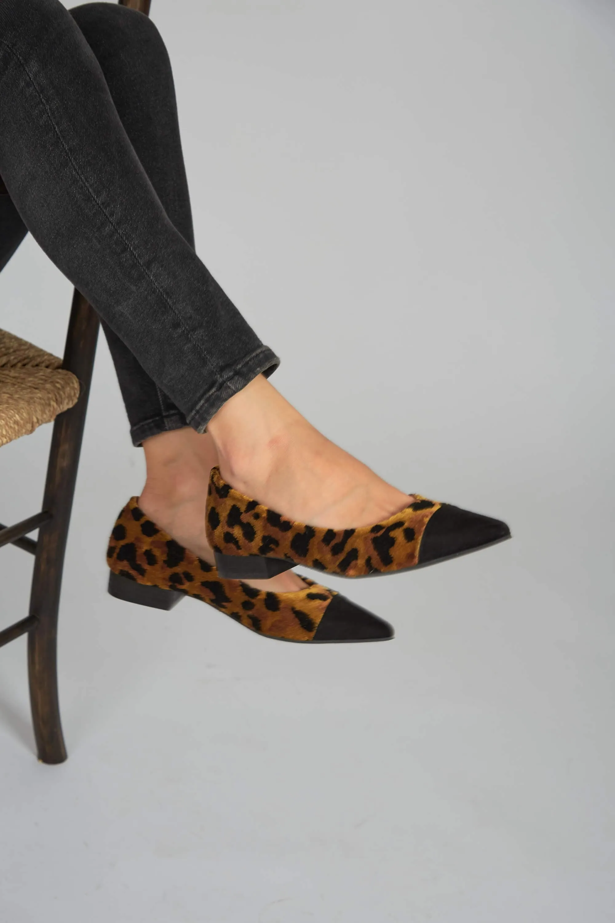 Ferox Vegan Suede Ballerinas | Leopard Print