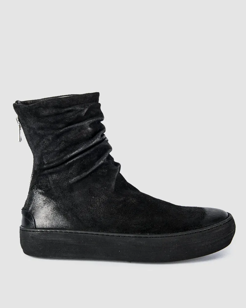 Finn waxed sued black