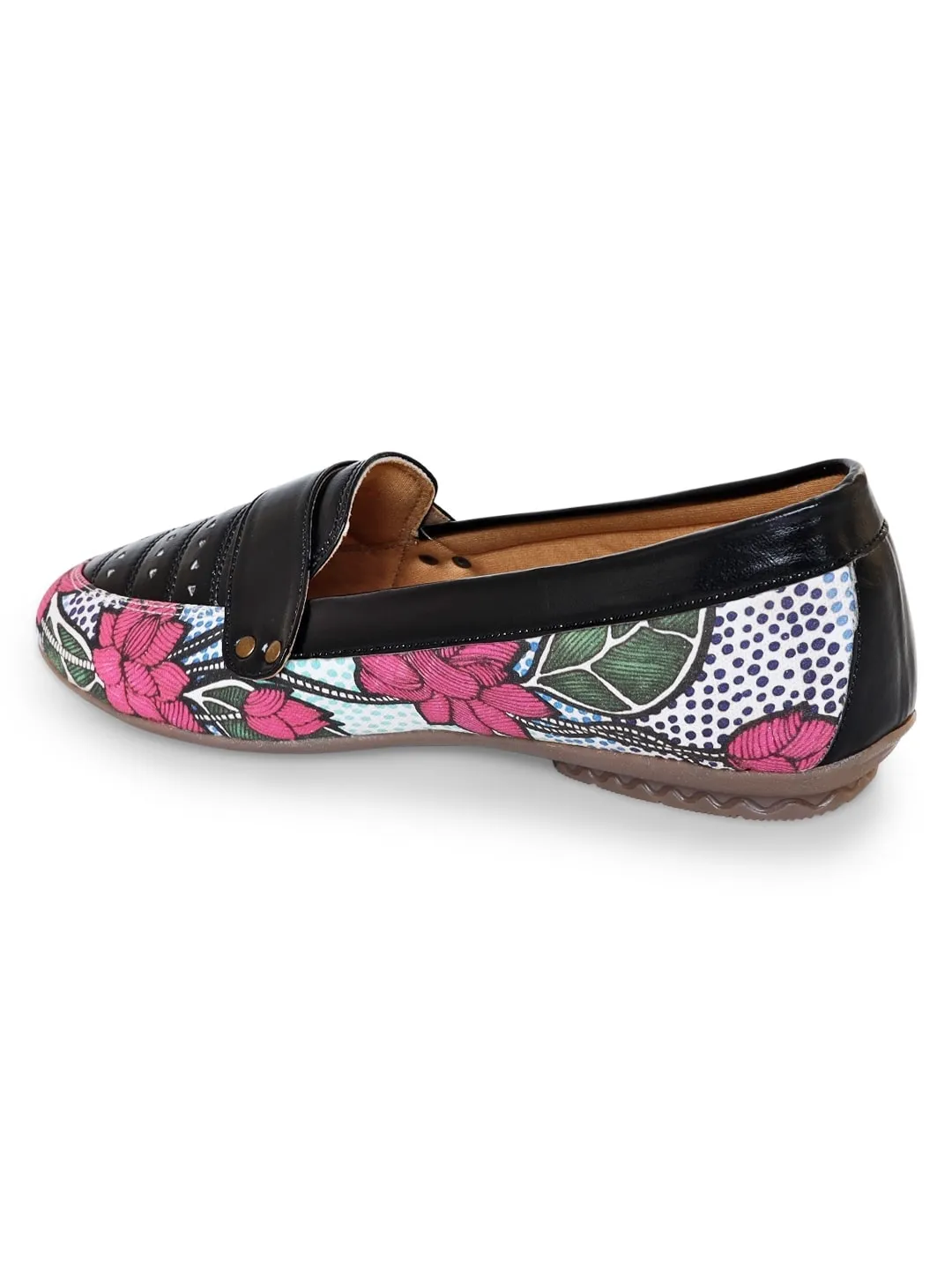 Gond Art Designer Moccasins