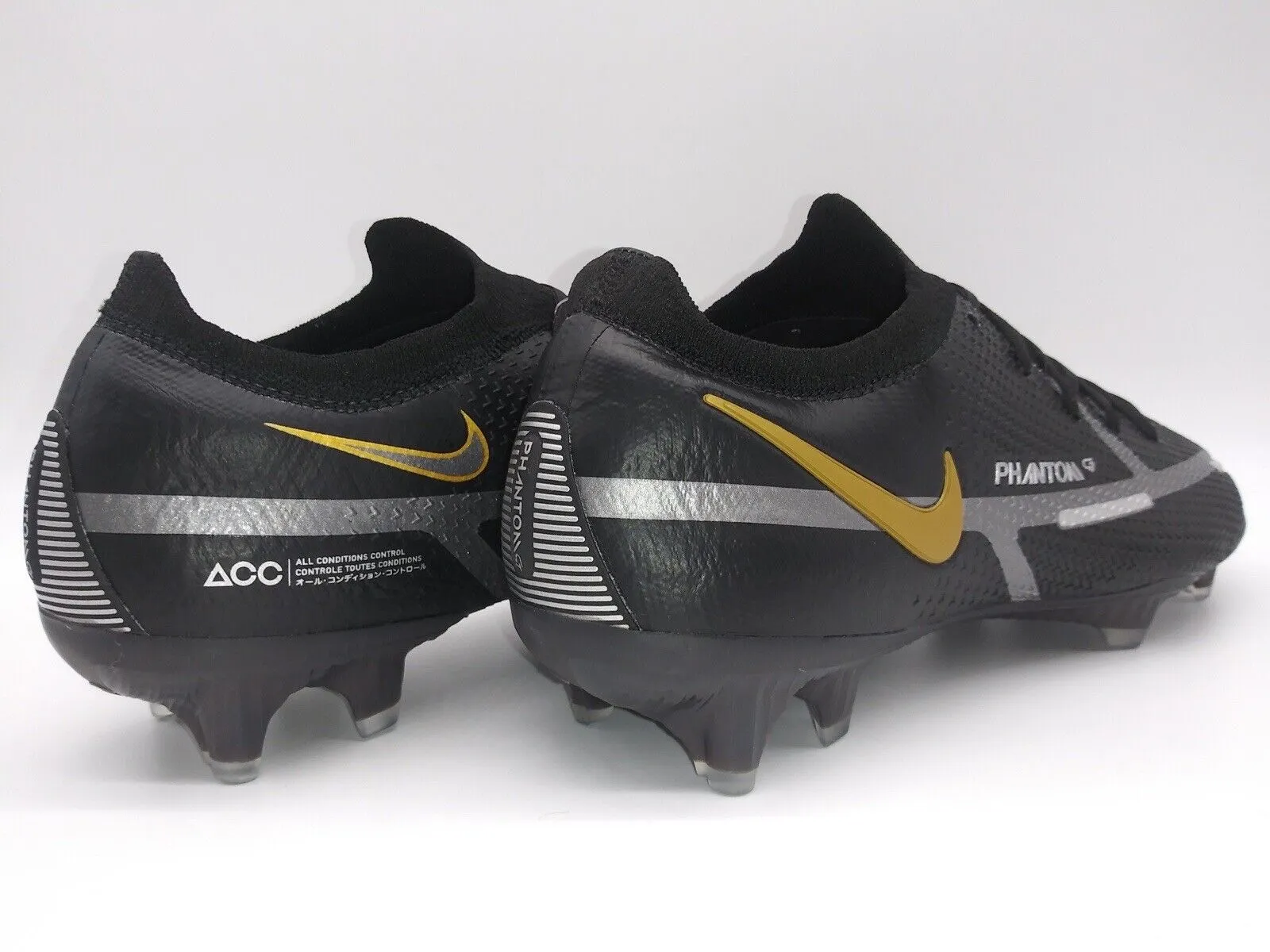 Nike Phantom GT2 Elite FG Black Metallic Gold