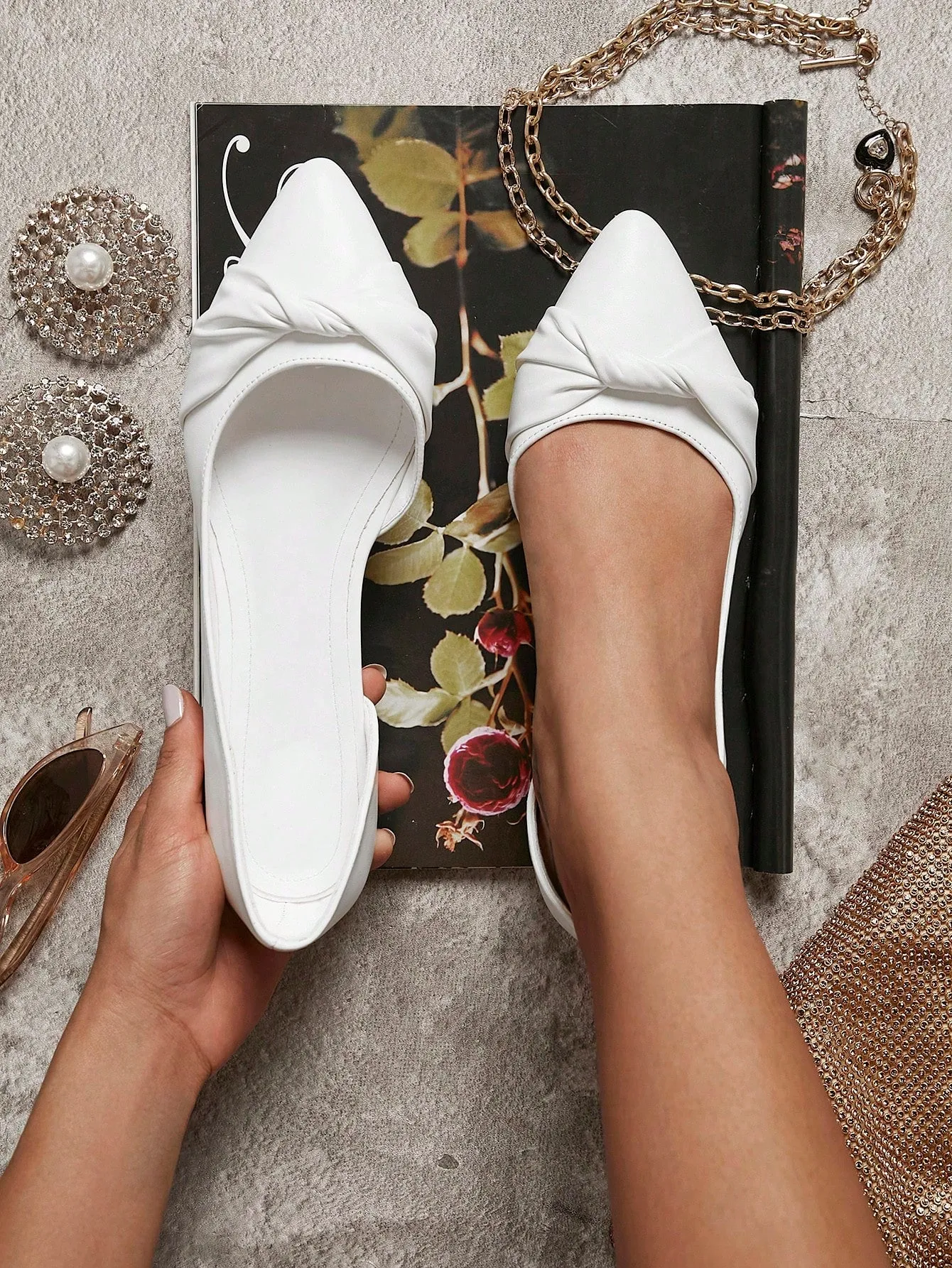 Pointy Toe Front Knot Flats