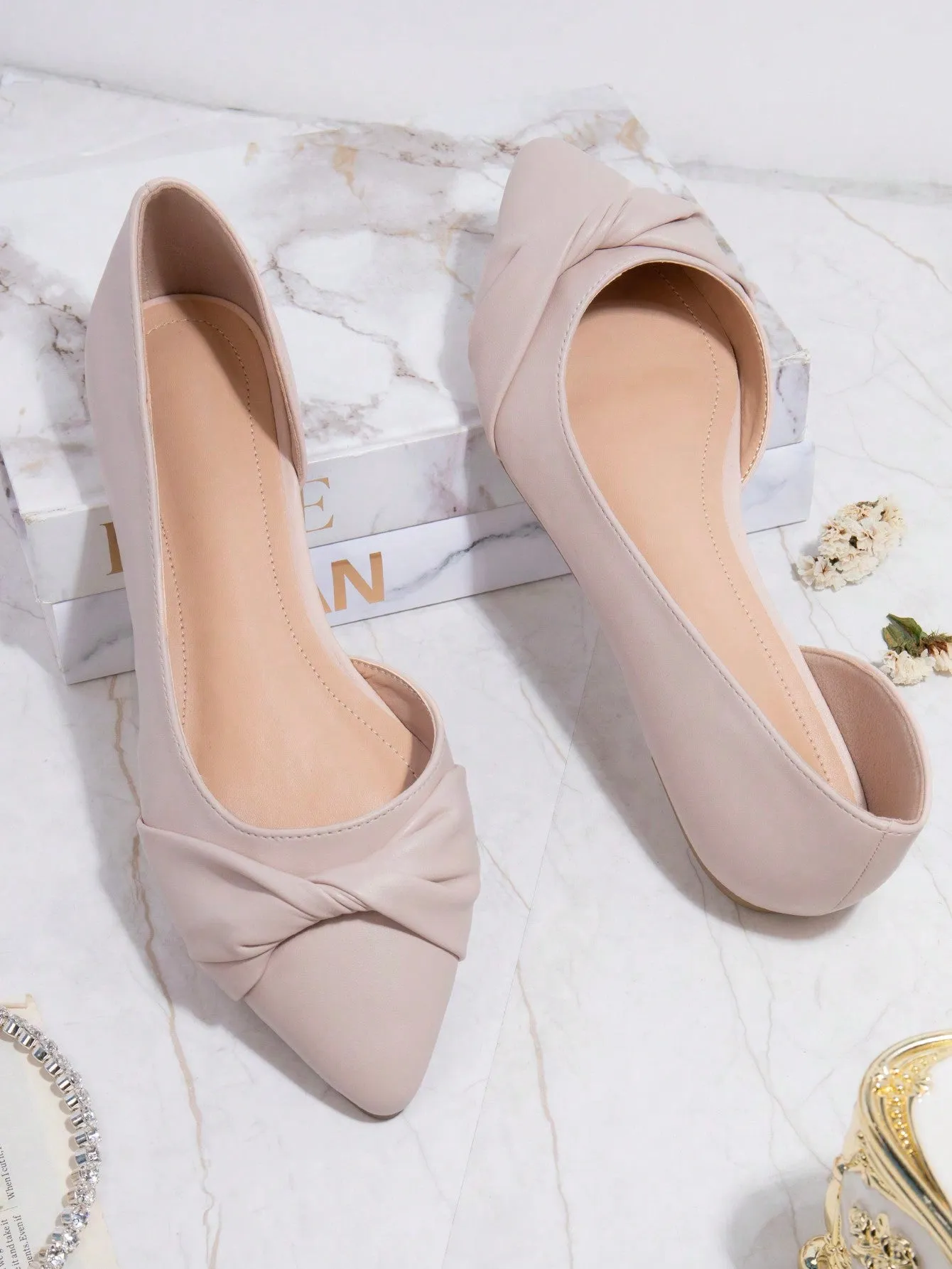 Pointy Toe Front Knot Flats