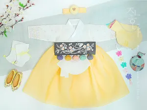 Tiny Wild Flower Baby Girl Hanbok in Lemon