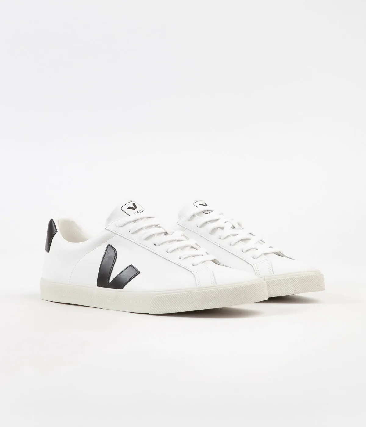 Veja Esplar Low Logo Leather Shoes - Extra White / Black