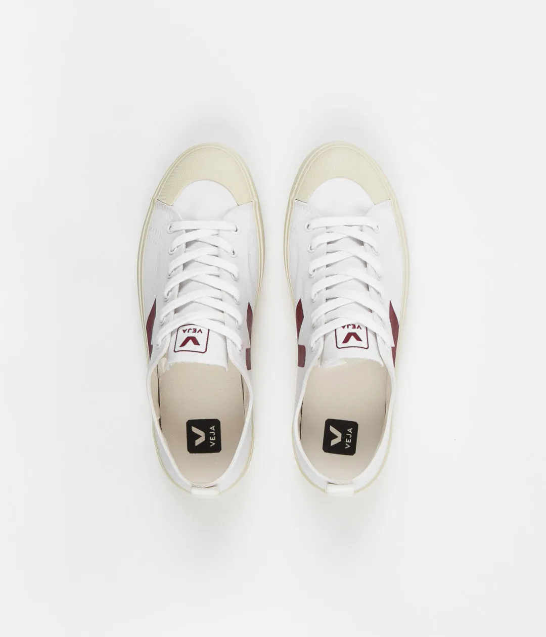 Veja Nova Canvas Shoes - White / Marsala