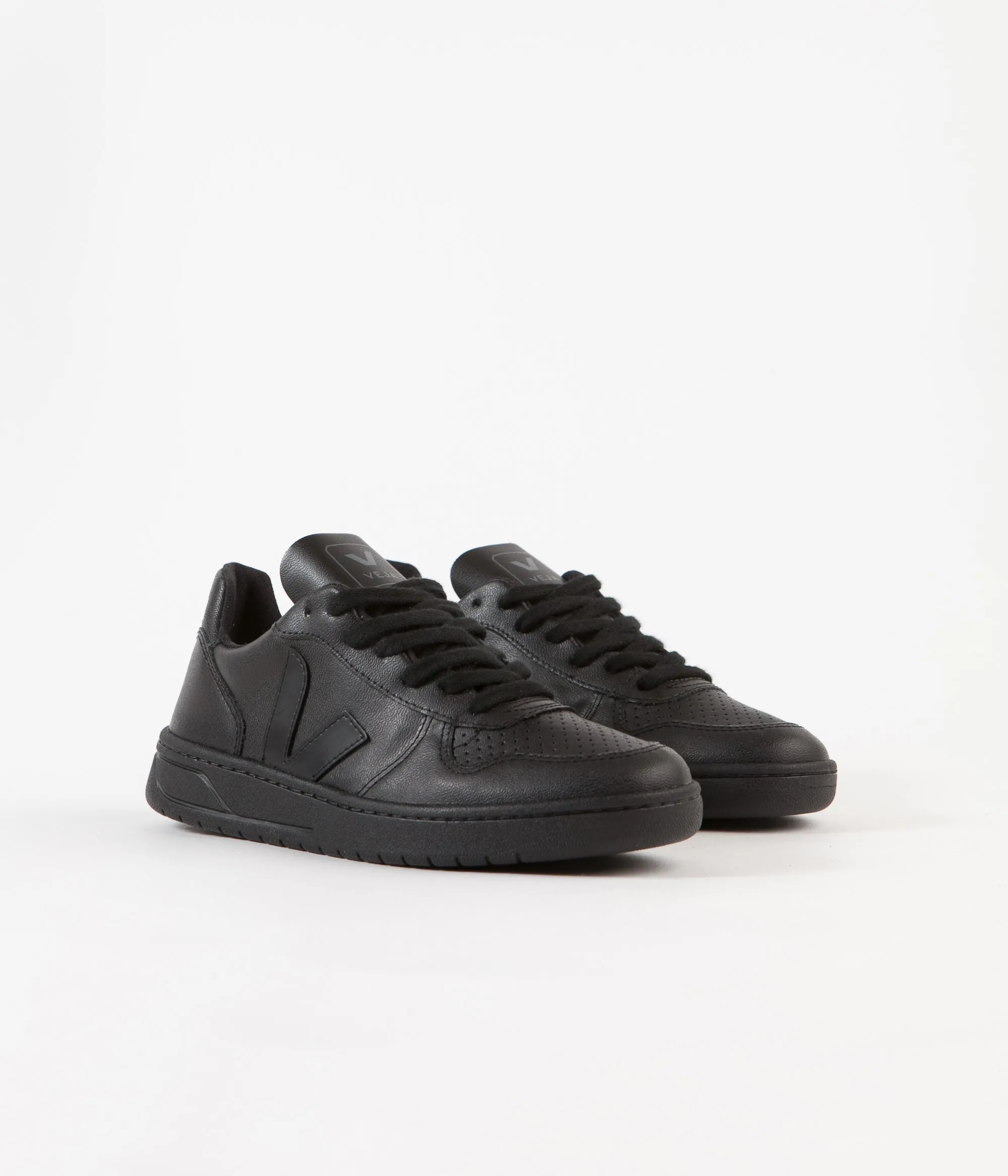 Veja Womens V-10 CWL Shoes - Black / Black Sole