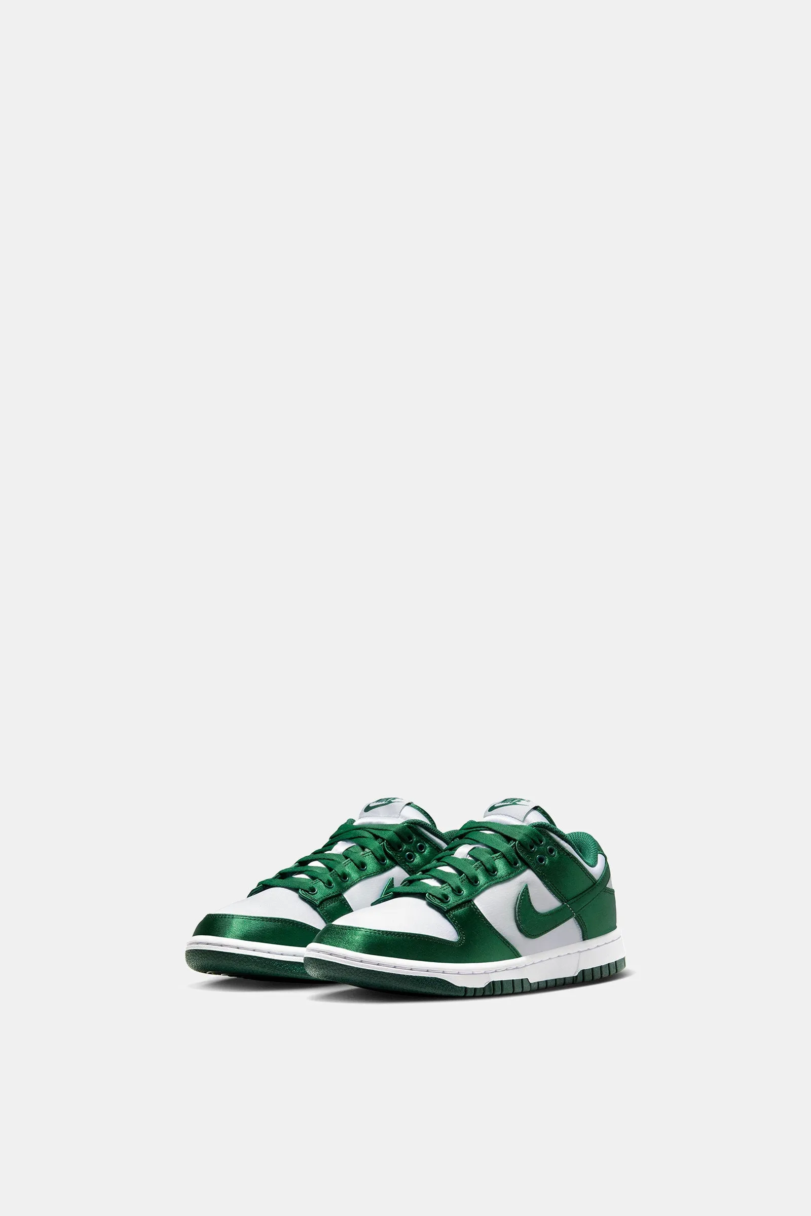 WOMEN'S NIKE DUNK LOW ESSENTIAL